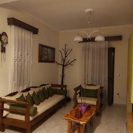 Stone House In Prosilio, Kardamyli *